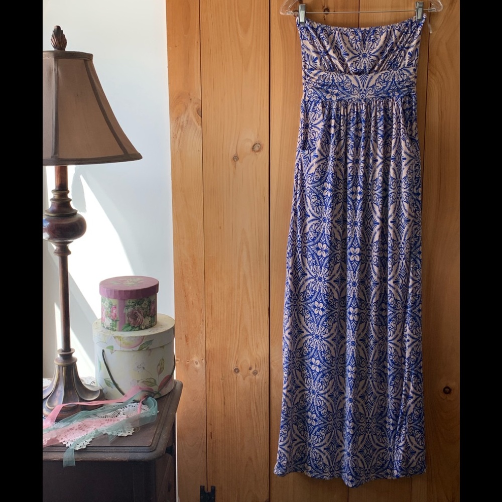 🌈 Fashionomics Strapless Maxi Blue & Blush